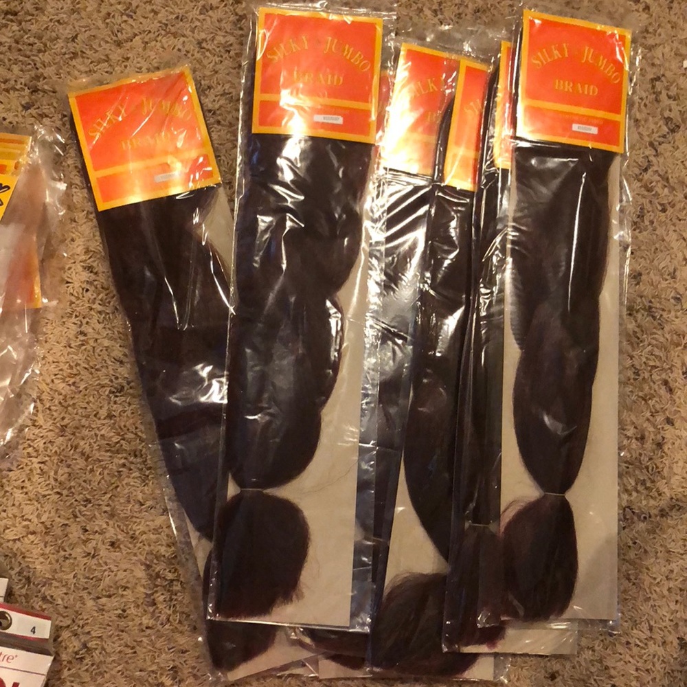 4Pack of Silky Jumbo Braiding Hair